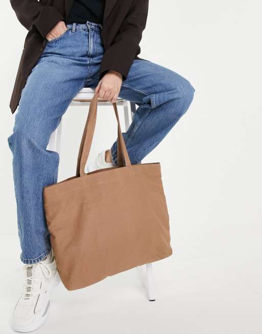 ASOS DESIGN - Brun shopper med laptoplomme i kanvas