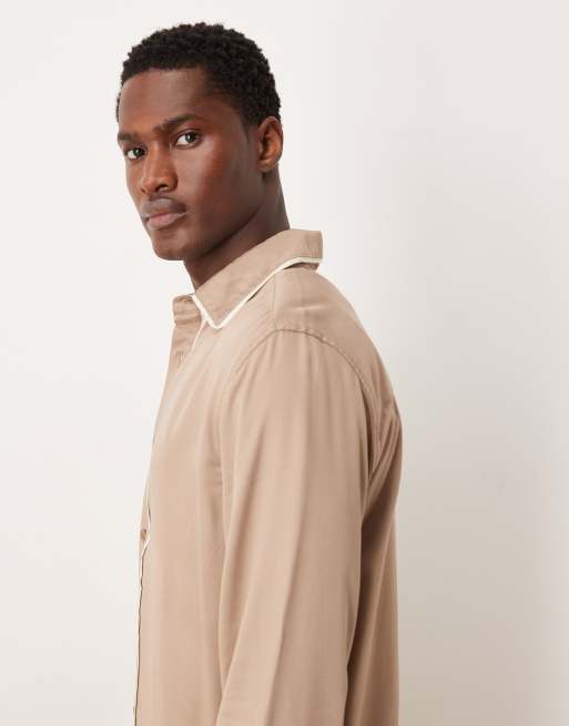 ASOS DESIGN - Brun skjorte med kontrasterende bånddetaljer i regular fit, 4 af 5