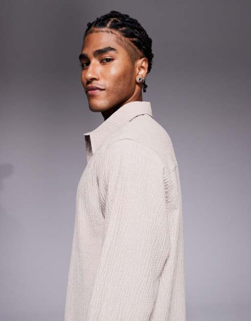 ASOS DESIGN - Brun skjorte med krøllet tekstur i afslappet pasform, 2 af 5