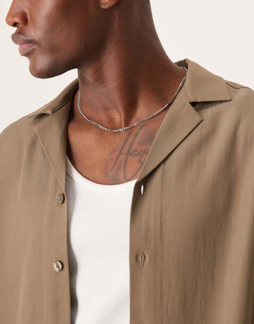 ASOS DESIGN - Brun skjorte med reverskrave og firkantet pasform - Del af sæt, 3 af 4