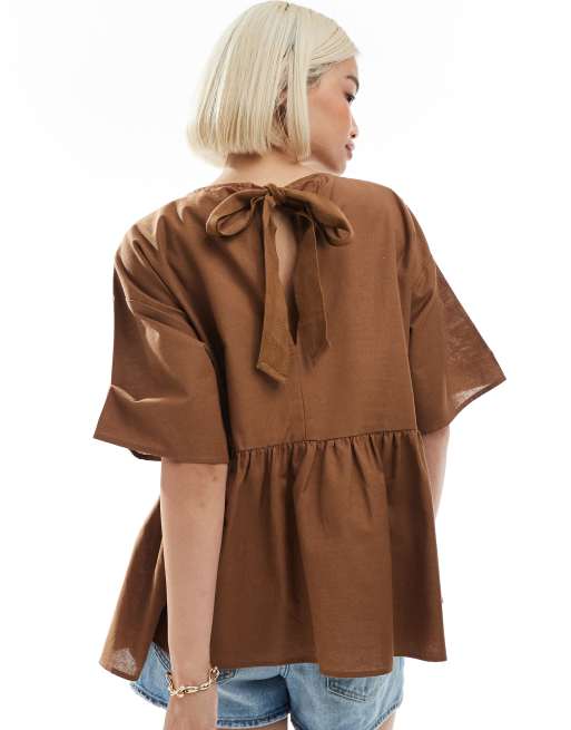 ASOS DESIGN – Brun, smockad topp i oversize, linnemix och peplum-modell med korta ärmar, 4 av 4