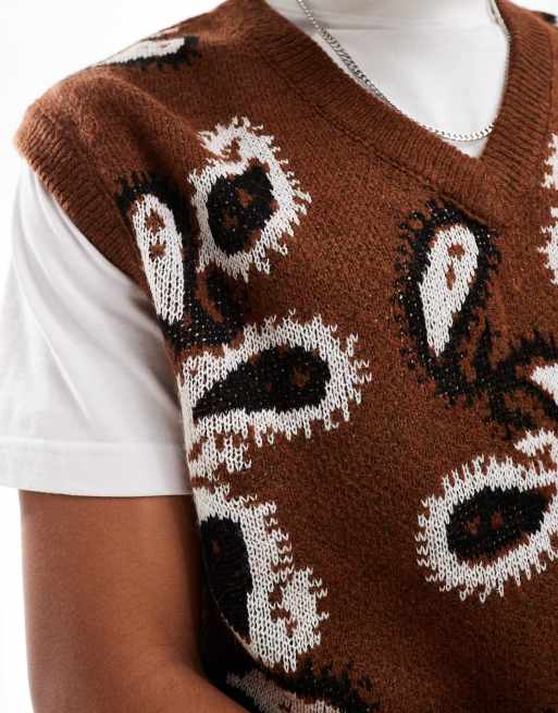 ASOS DESIGN – Brun, stickad, fluffig topp med v-ringning, avslappnad passform och paisleymönster, 3 av 4