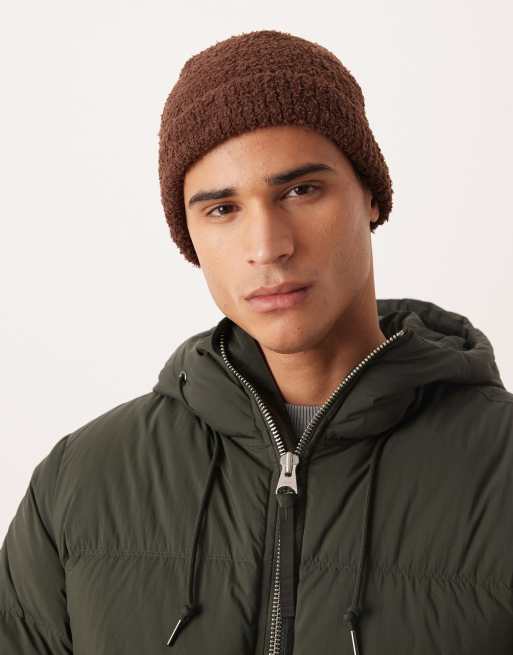 ASOS DESIGN – Brun, stickad mössa i teddyfleece