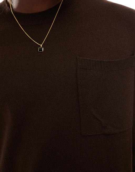 ASOS DESIGN – Brun, stickad tröja i oversize med rund halsringning, boxig passform och ficka framtill, 2 av 4
