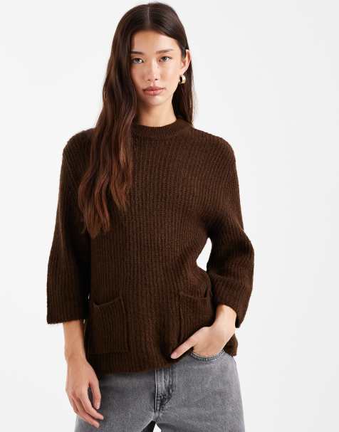 ASOS DESIGN – Brun, stickad tröja med påsydda fickor - view 1
