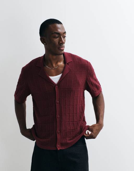 ASOS DESIGN – Brun, strukturstickad topp med avslappnad passform, platt krage och knappar, 4 av 5