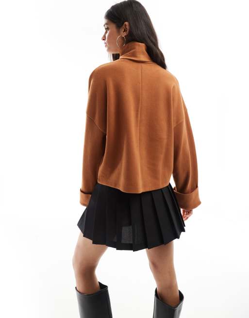 ASOS DESIGN – Brun, supermjuk polotröja med uppvikta muddar, 3 av 4