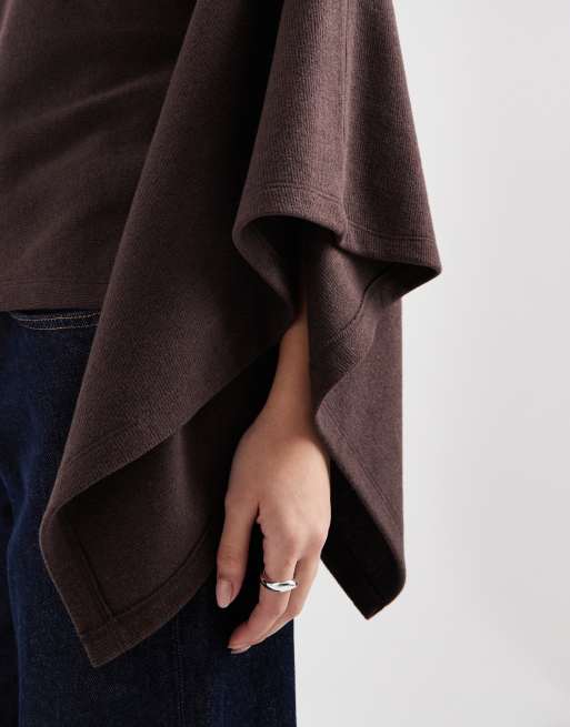 ASOS DESIGN – Brun, supermjuk topp i capestil, 2 av 4