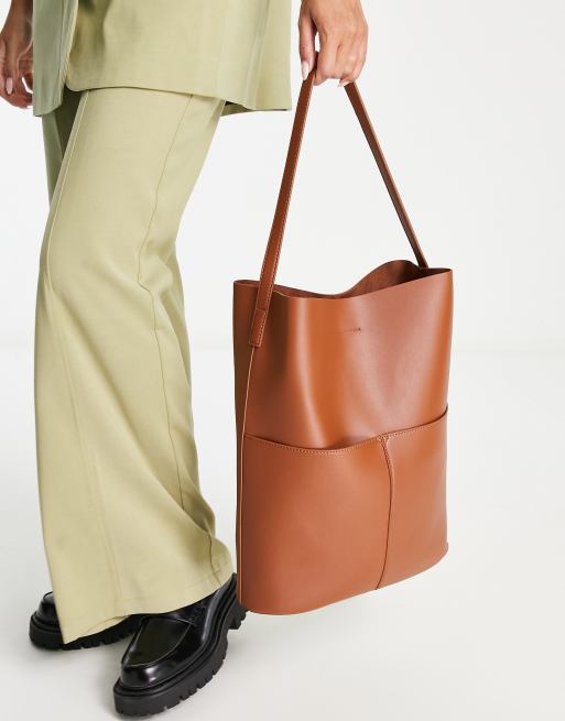 ASOS DESIGN – Brun toteväska med två fack, 2 av 4