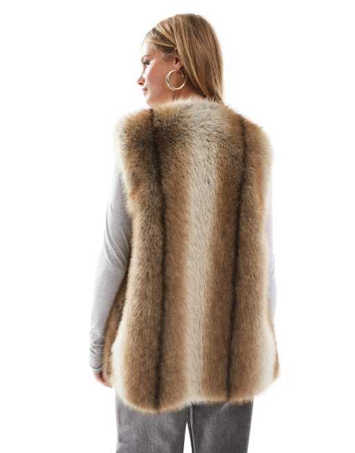 ASOS DESIGN – Brun väst i fuskpäls utan krage med kantrand, 2 av 4