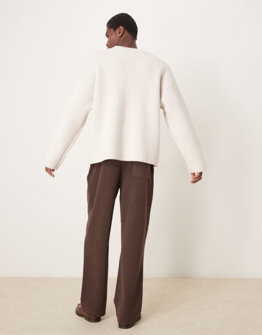 ASOS DESIGN – Bruna, borstade och ribbade mjukisbyxor med baggy passform och textur, 3 av 5