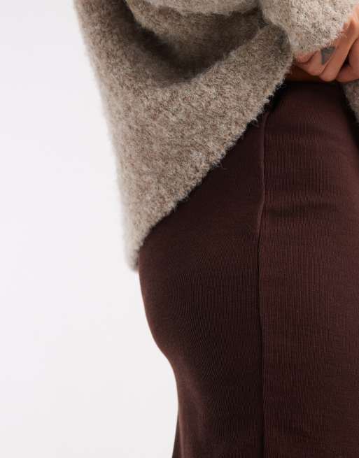 ASOS DESIGN – Bruna, kraftiga byxor med ribbad design och vida ben, 4 av 5