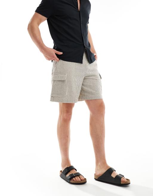ASOS DESIGN – Bruna och beigerandiga cargoshorts
