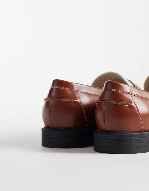 ASOS DESIGN – Bruna och gräddvita pennyloafers med olivtryck, 4 av 4