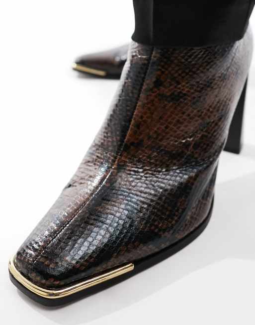 ASOS DESIGN – Bruna, ormskinnsmönstrade chelseaboots med klackar, 3 av 4