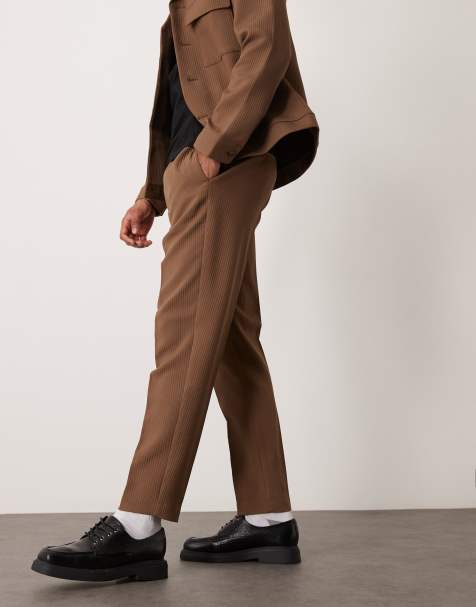 ASOS DESIGN – Bruna, ribbade, avsmalnande finbyxor med resårmidja, del av set - view 1