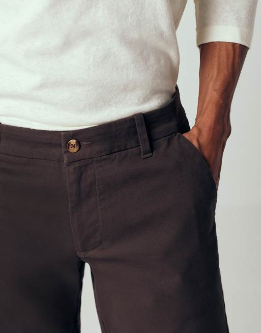 ASOS DESIGN – Bruna, skinny chino-shorts i mellanlång modell, 5 av 7