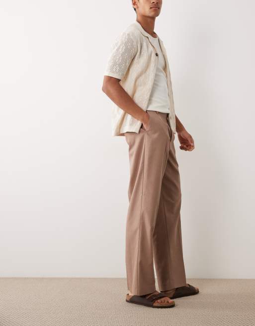ASOS DESIGN – Bruna, texturerade, somriga finbyxor i bomull med vida ben, 3 av 5