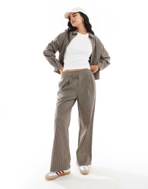 ASOS DESIGN – Bruna, vida byxor med rutigt mönster, del av set - view 1