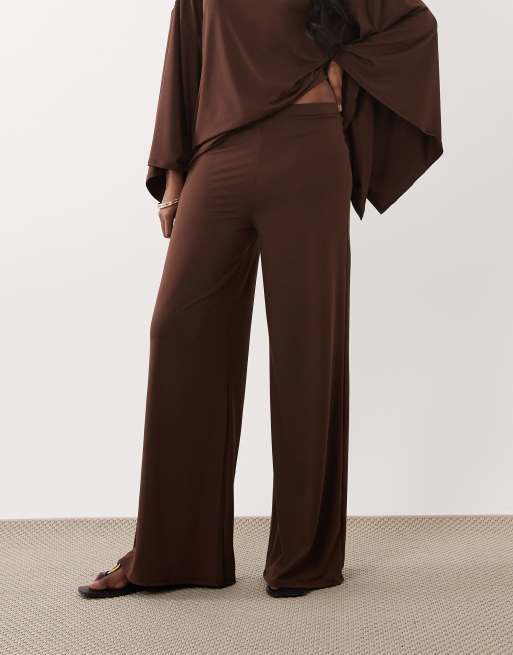ASOS DESIGN - Brune bukser med brede ben - Del af sæt, 3 af 5