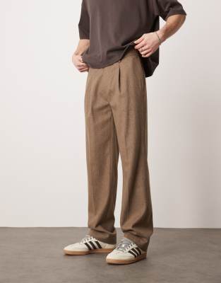 ASOS DESIGN - Brune elegante chinos med lige ben og plisseringer foran i uldblanding - view 1