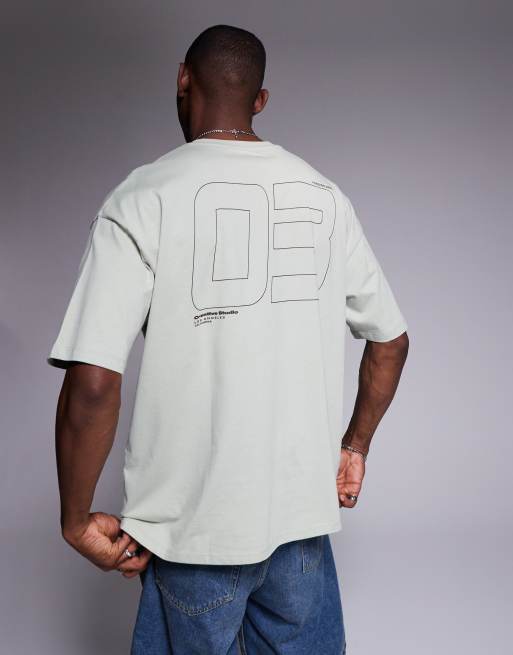 ASOS DESIGN – Brungrå t-shirt i oversize med sport-tryck, 3 av 4