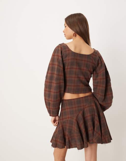 ASOS DESIGN – Brunrutigt set med topp med djup halsringning och cocoon-ärmar, 4 av 4