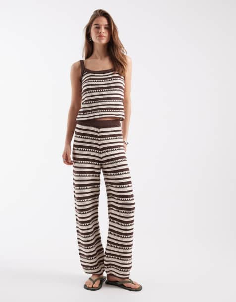 ASOS DESIGN - Brunt hæklet strikket sæt med cami-top med striber - view 1