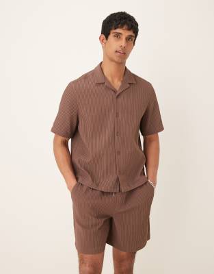 ASOS DESIGN – Brunt plisserat set - view 1