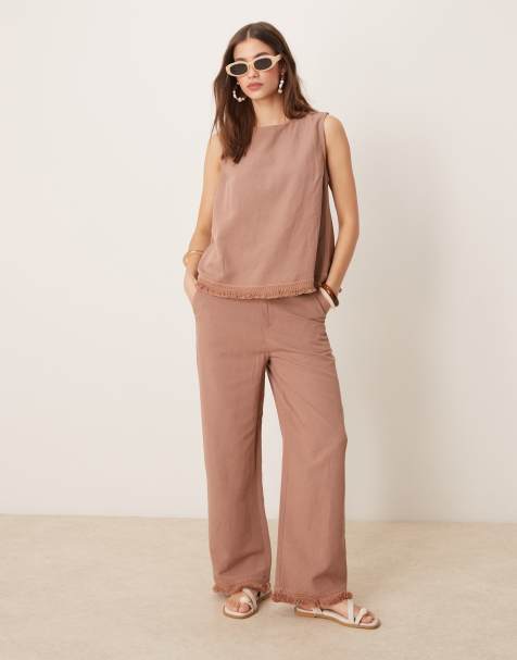ASOS DESIGN – Brunt set i linnemix med shell-topp med fransar och byxor - view 1