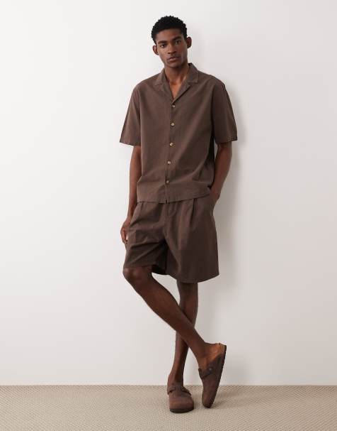 ASOS DESIGN – Brunt, texturerat set med platt krage - view 1