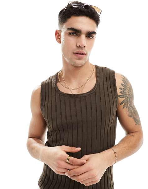 ASOS DESIGN – Brunt, tunt, ribbstickat linne i muscle fit med djup halsringning - view 1