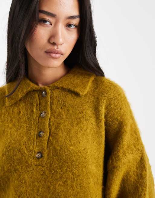 ASOS DESIGN brushed knitted boxy polo in green, 3 of 4