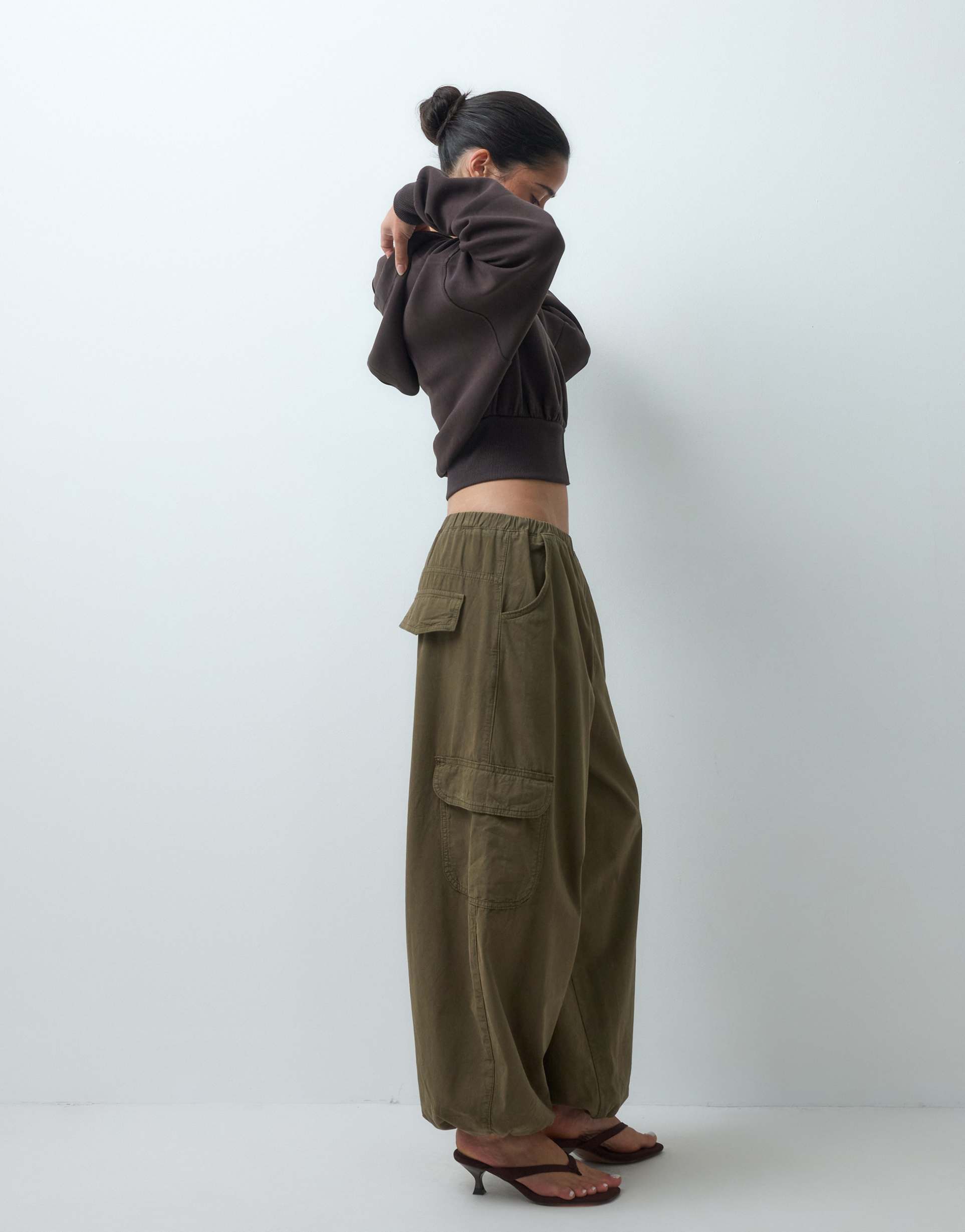 asos design bubble hem pants with cargo pockets in khaki