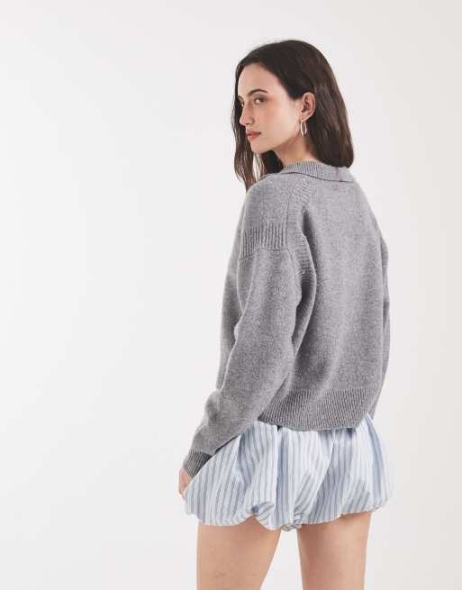 ASOS DESIGN bubble hem shorts in blue stripe, 5 of 5