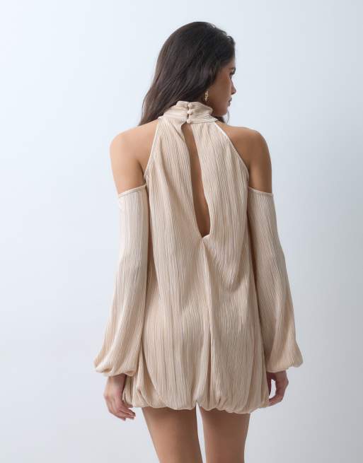 ASOS DESIGN bubble plissé miniklänning med hög krage i champagne, 3 av 5