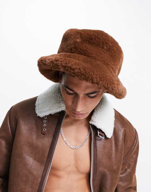 ASOS DESIGN - Bucket hat van imitatiebont in bruin