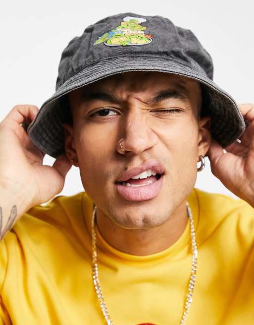 ASOS DESIGN - Bucket hat van katoen met retro print van Mutant Ninja Turtles met wassing in zwart