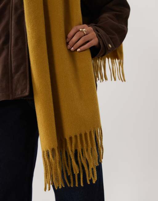 ASOS DESIGN - bufanda supersuave en oliva, 2 de 3
