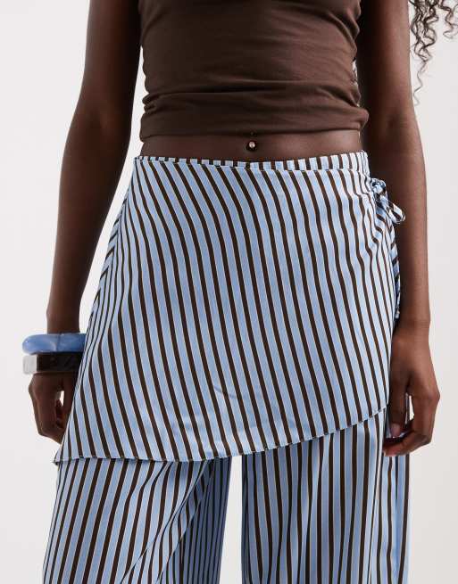 ASOS DESIGN bukser med lige ben og nederdelsdetalje i linnedlook med brun og blå stribe, 3 af 5
