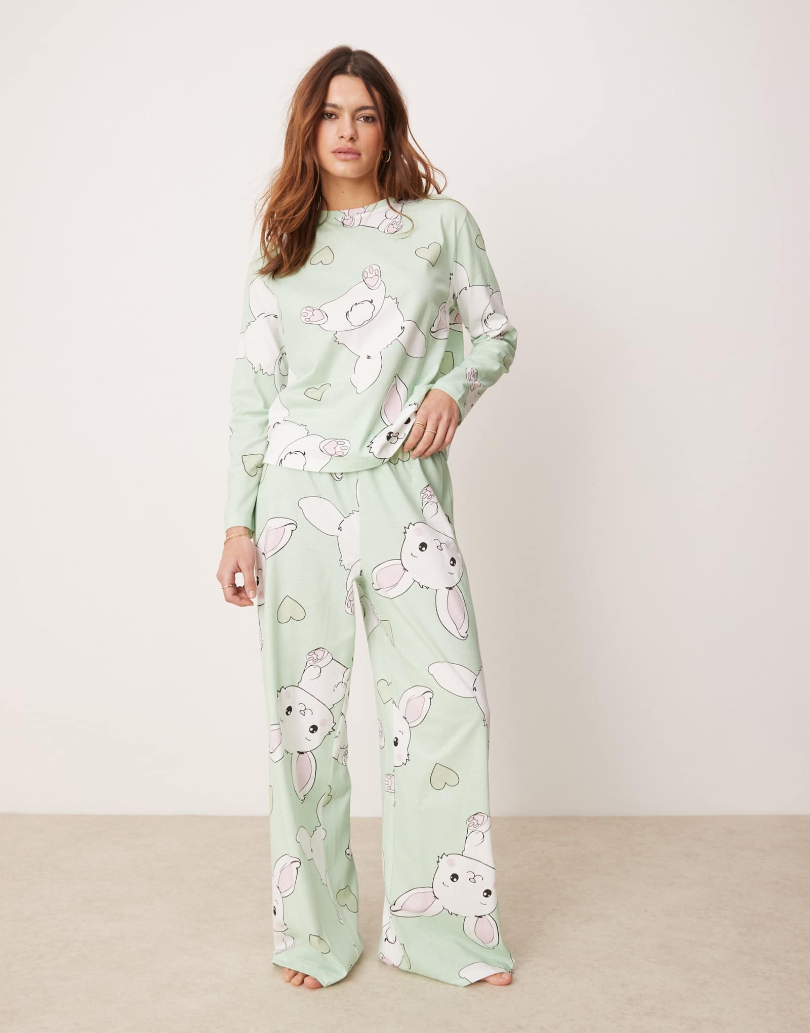 Пижамный комплект ASOS DESIGN bunny с длинными рукавами и брюками серого цвета