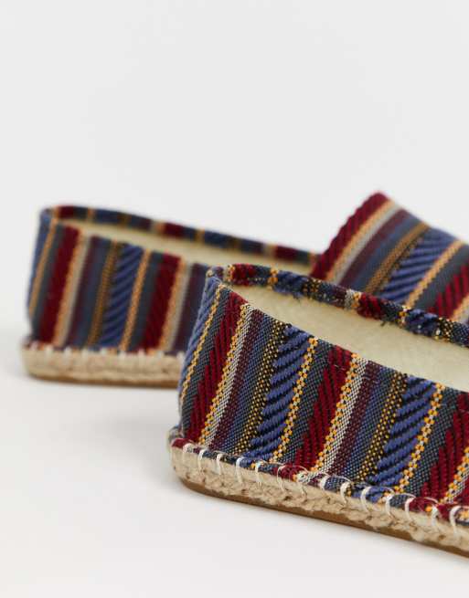 ASOS DESIGN – Bunt gestreifte Espadrilles, 4 von 4
