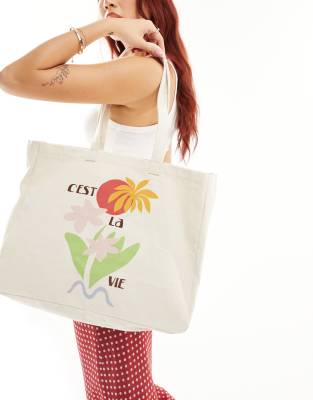 ASOS DESIGN - Bunte Leinen-Tragetasche mit „C'est La Vie"-Print