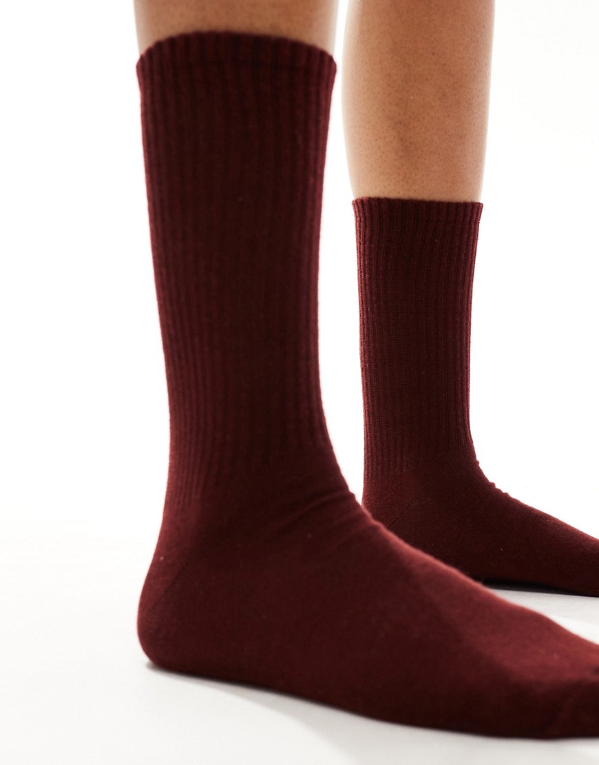 burgundy ankle socks-Red