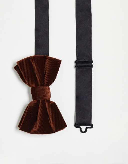 ASOS DESIGN - Butterfly i mørkebrun fløjl