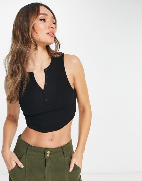 https://images.asos-media.com/products/asos-design-button-notch-neck-rib-tank-with-curved-hem-in-black/203962819-1-black?$n_550w$&wid=550&fit=constrain
