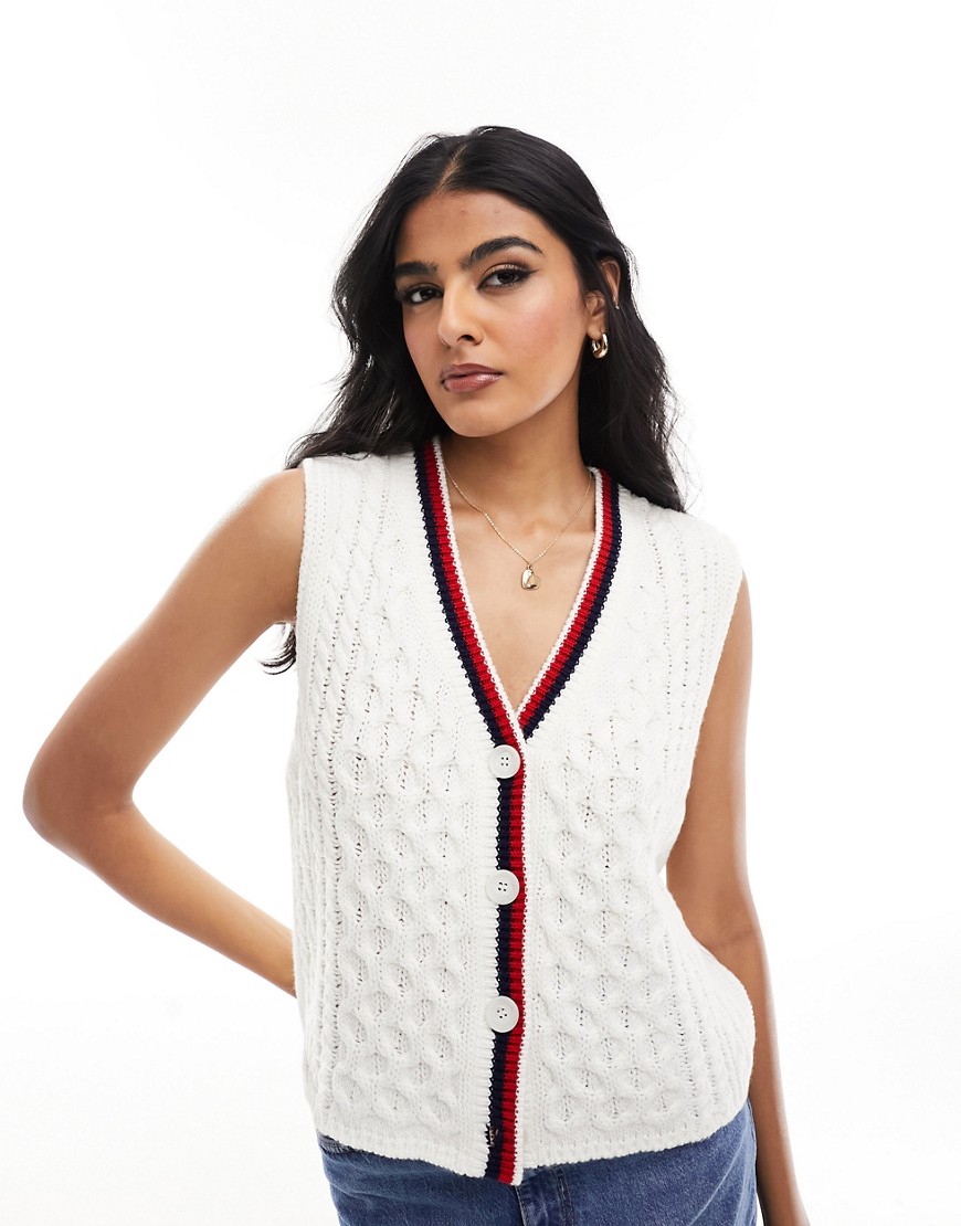Asos Design Cable Vest With Tipping Detail In Cream-white