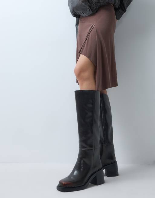 ASOS DESIGN Cadence stivali al ginocchio con tacco largo slip-on marroni effetto brunito, 3 di 5