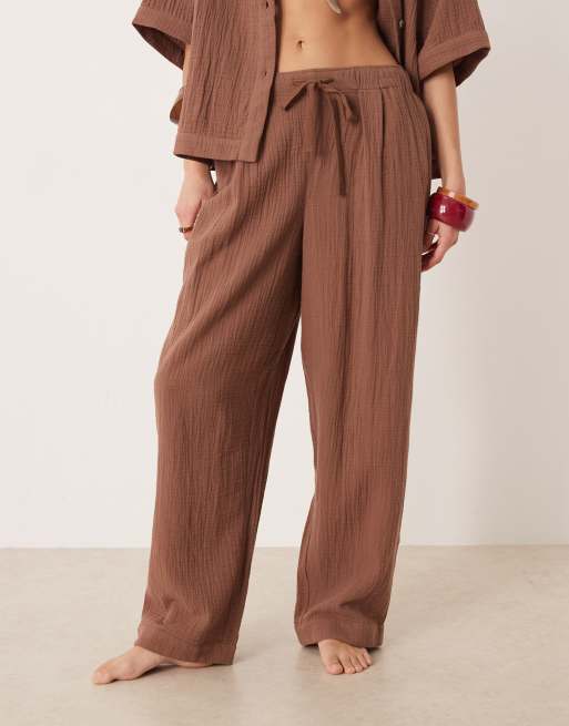 ASOS DESIGN Callie cheesecloth balloon beach pants in mocha, 4 of 5