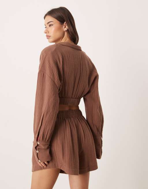 ASOS DESIGN Callie cheesecloth beach wrap front shirt in mocha (part of a set), 4 of 4
